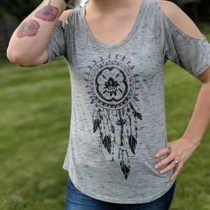 Mudd Short Sleeve Dream Catcher Scoop Neck Tee